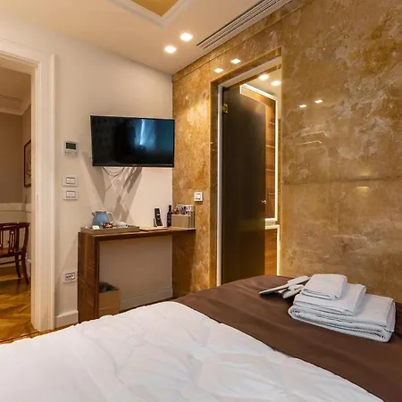Luxury Carra - Nocleg ze śniadaniem *