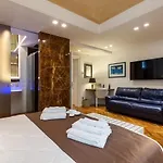 Luxury Carra - Bed & Breakfast