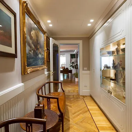 Luxury Carra - Oda ve Kahvaltı 3*